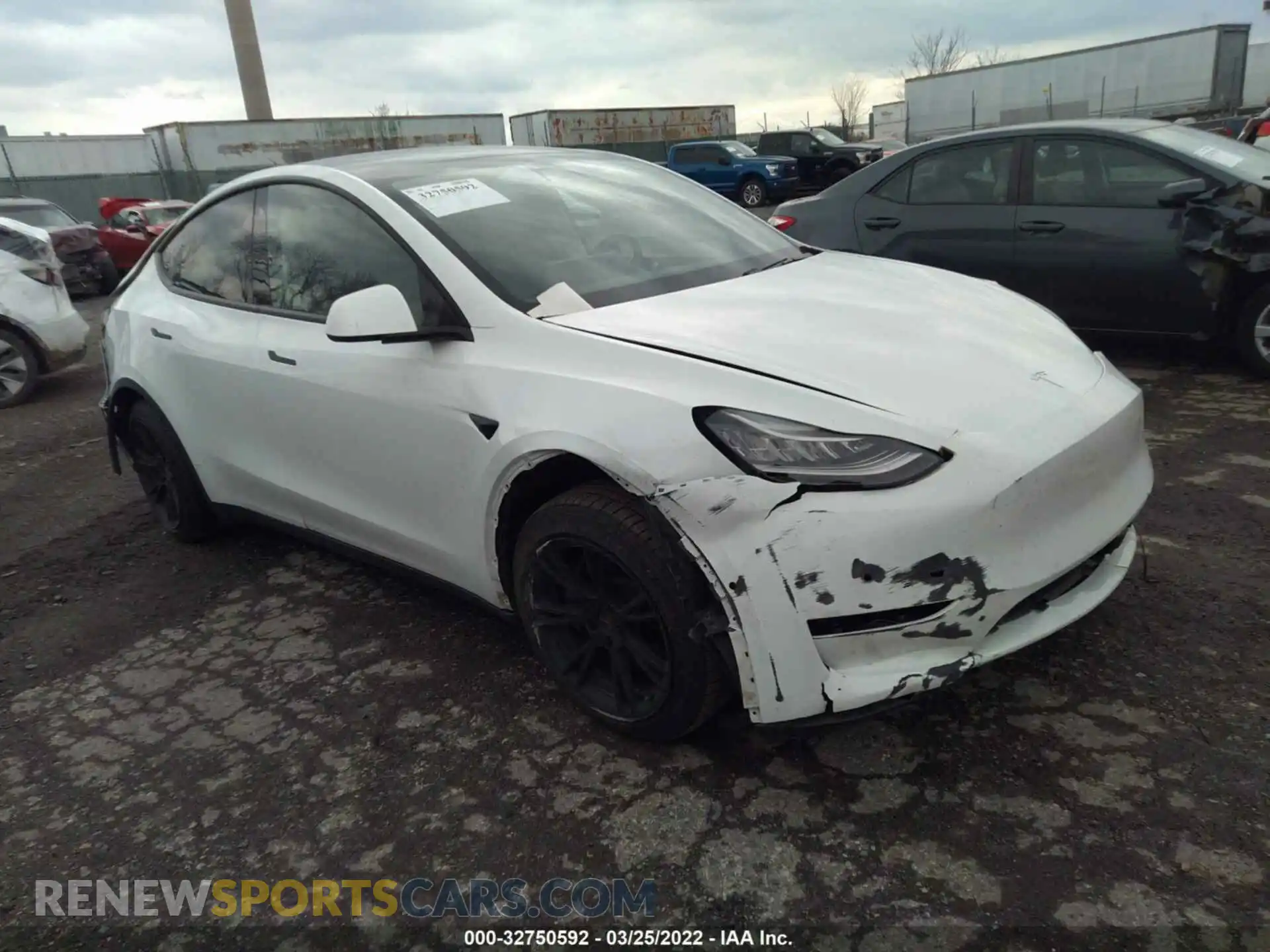1 Photograph of a damaged car 5YJYGDEE9LF048158 TESLA MODEL Y 2020