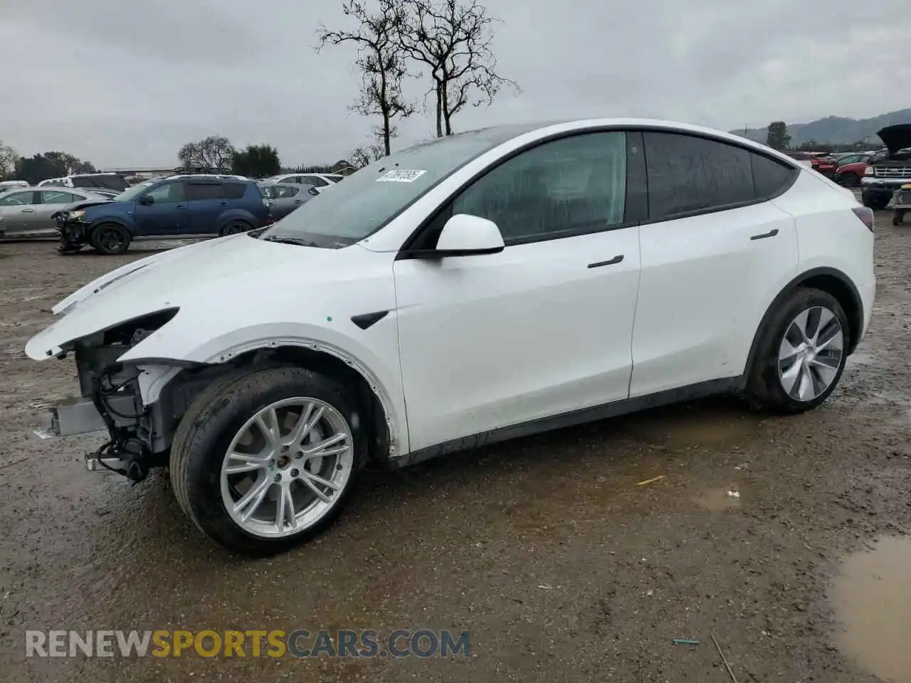 1 Photograph of a damaged car 5YJYGDEE9LF056101 TESLA MODEL Y 2020
