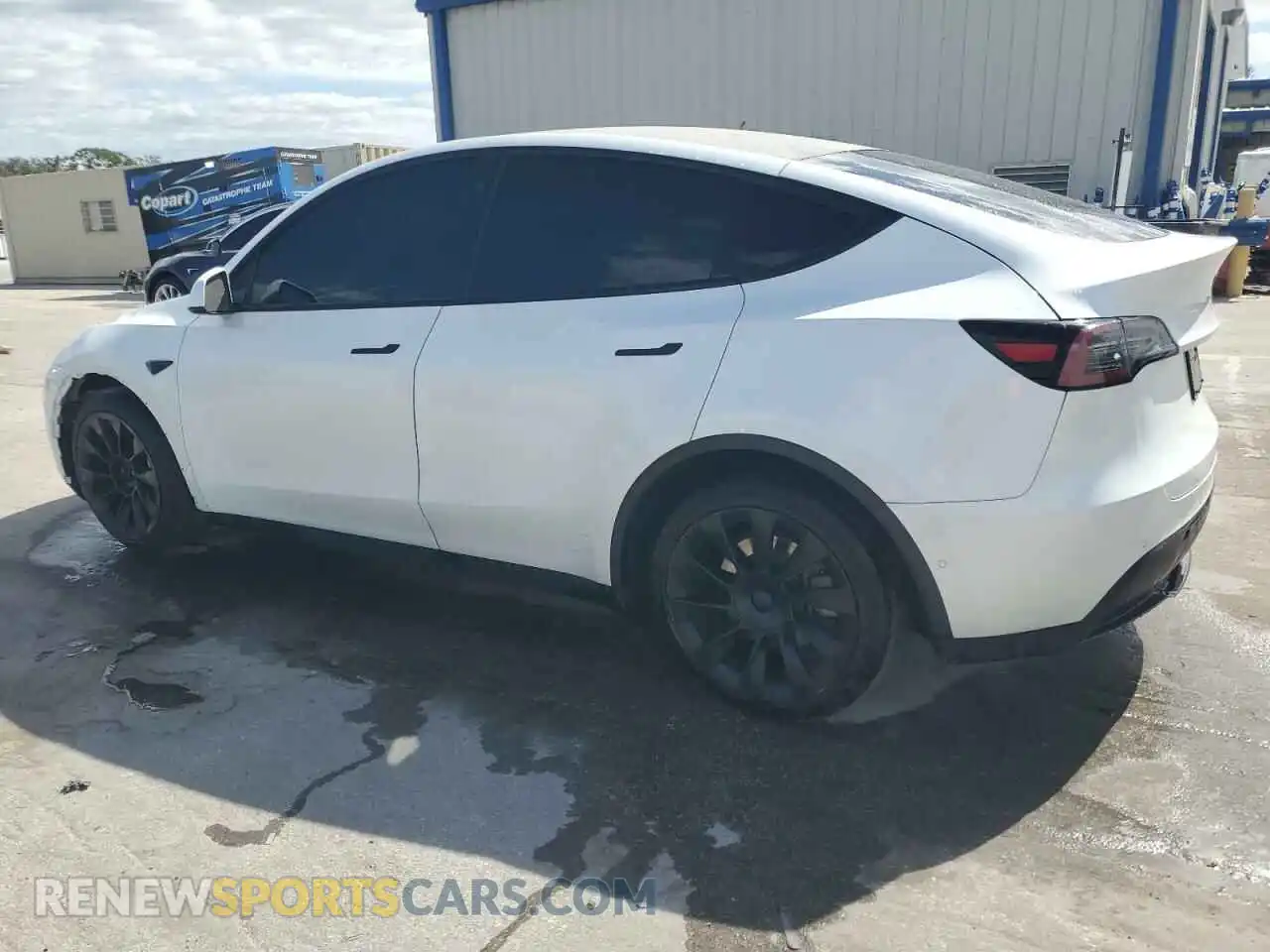 2 Photograph of a damaged car 5YJYGDEEXLF008431 TESLA MODEL Y 2020