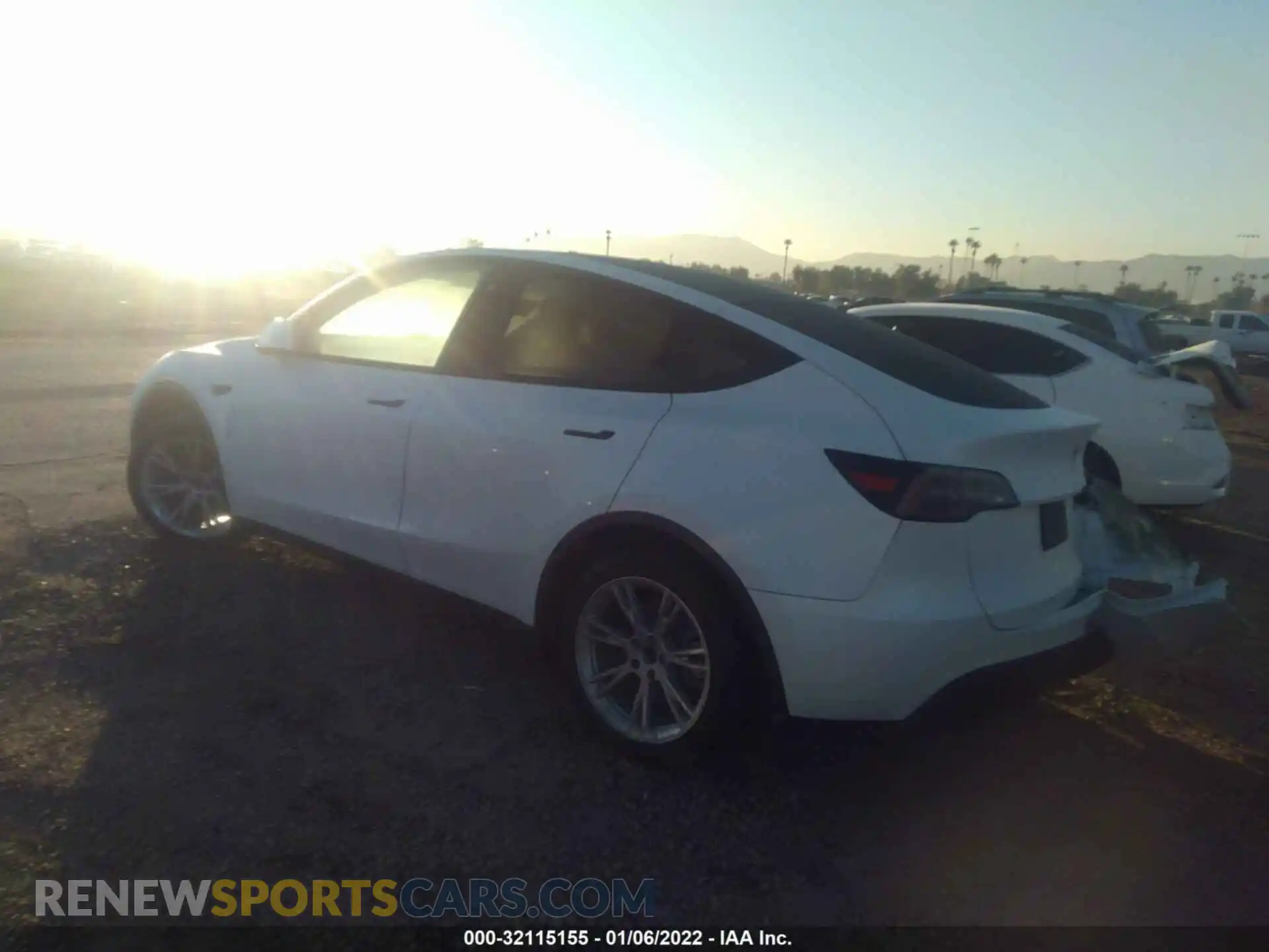 3 Photograph of a damaged car 5YJYGDEEXLF010020 TESLA MODEL Y 2020
