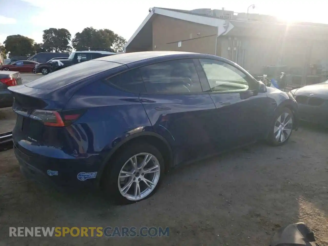 3 Photograph of a damaged car 5YJYGDEEXLF057791 TESLA MODEL Y 2020