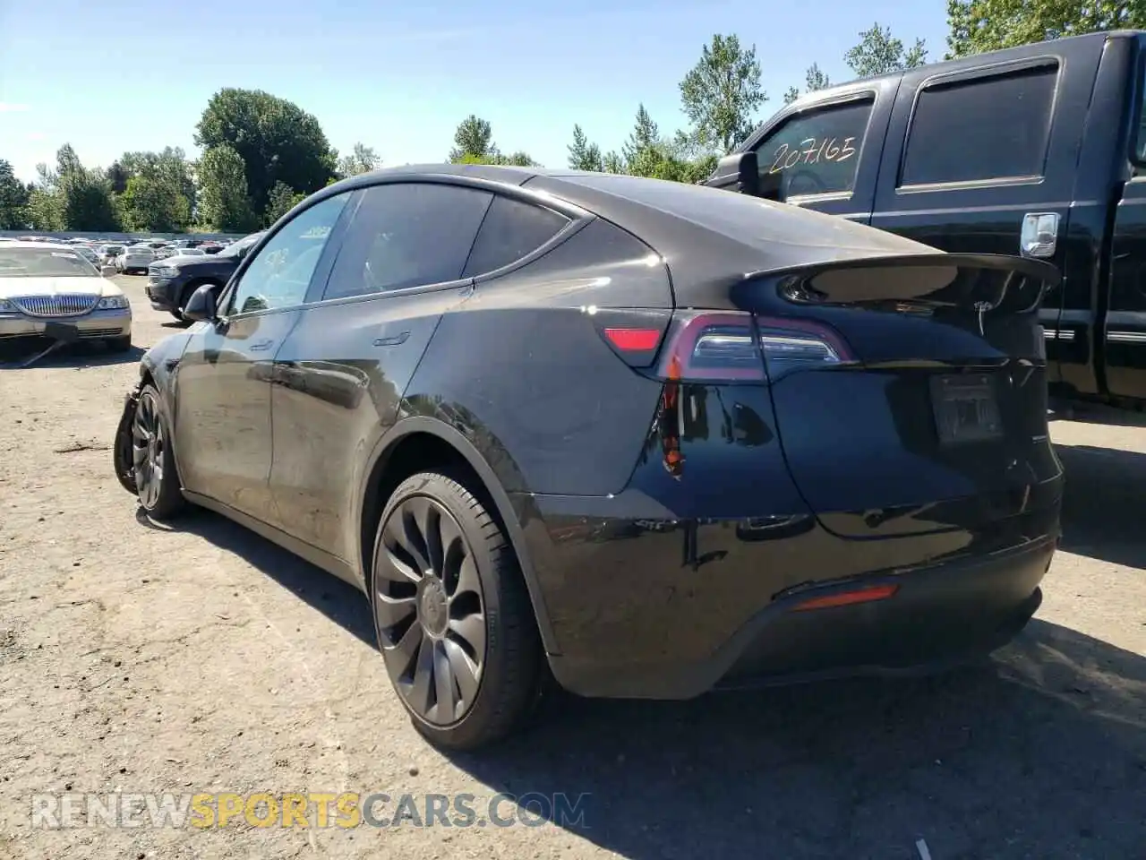 3 Photograph of a damaged car 5YJYGDEF0LF016076 TESLA MODEL Y 2020