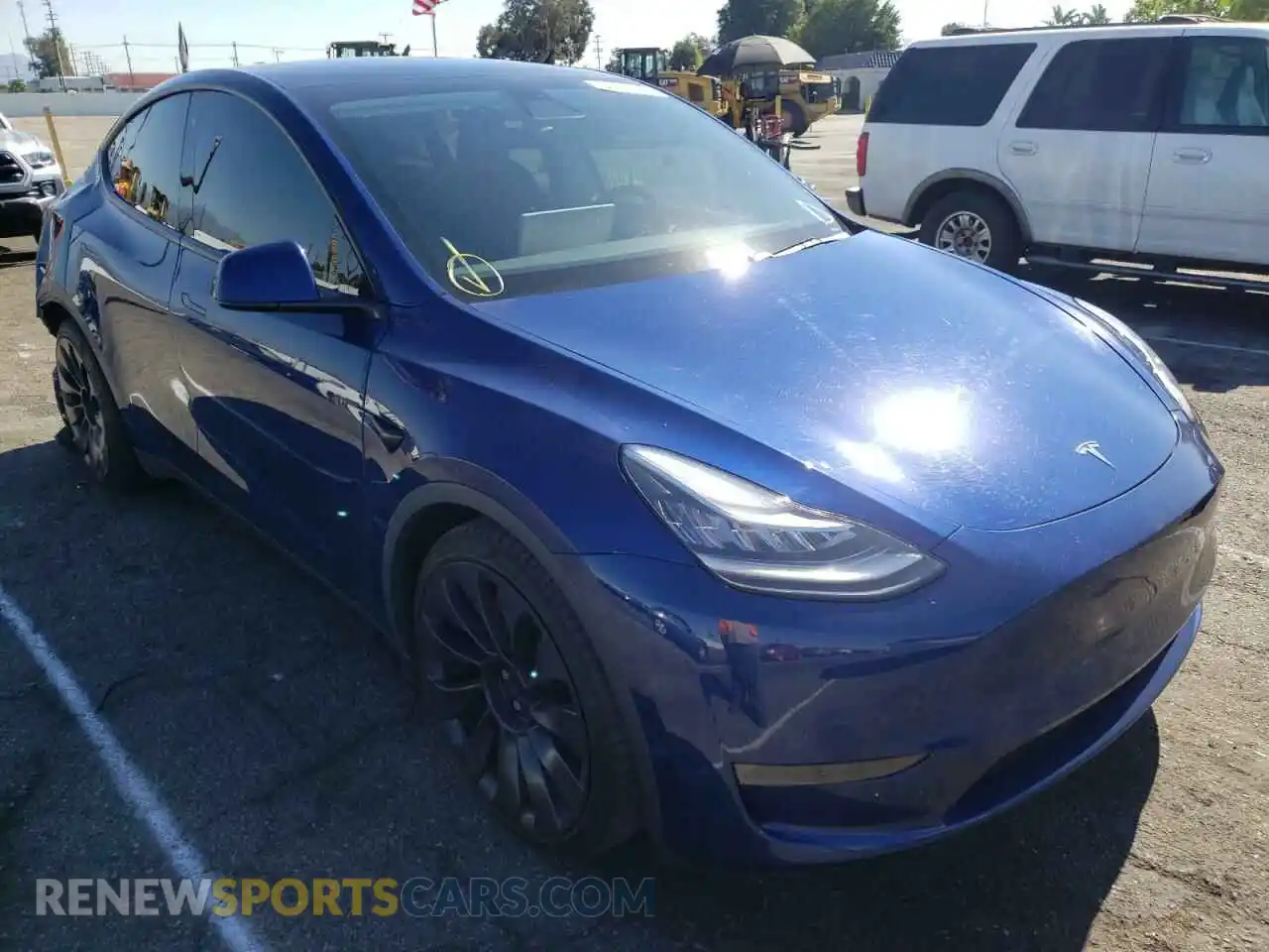 1 Photograph of a damaged car 5YJYGDEF1LF000372 TESLA MODEL Y 2020