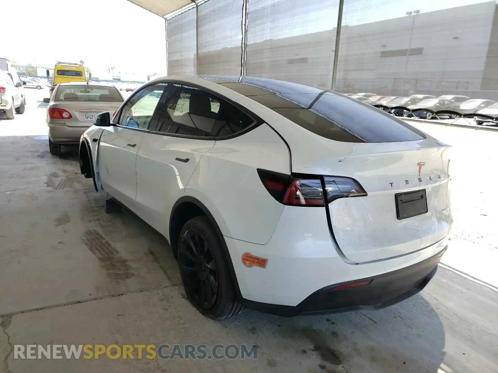 3 Photograph of a damaged car 5YJYGDEF2LF004205 TESLA MODEL Y 2020