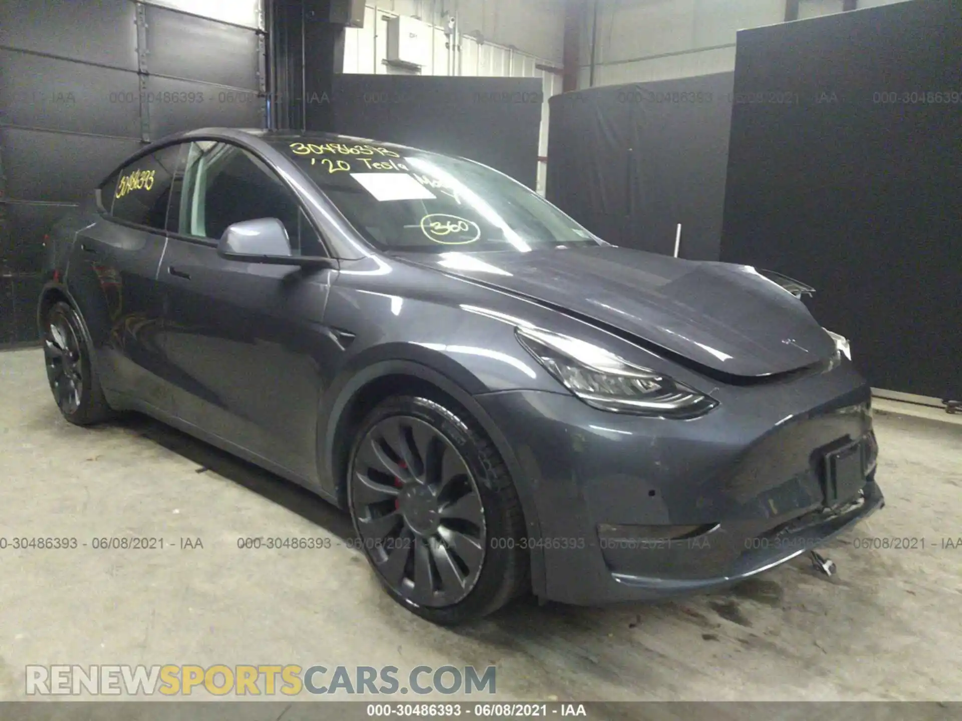 1 Photograph of a damaged car 5YJYGDEF3LF033664 TESLA MODEL Y 2020