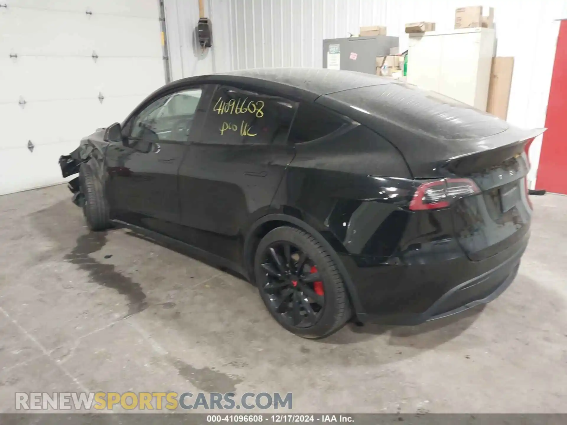 3 Photograph of a damaged car 5YJYGDEF4LF012211 TESLA MODEL Y 2020