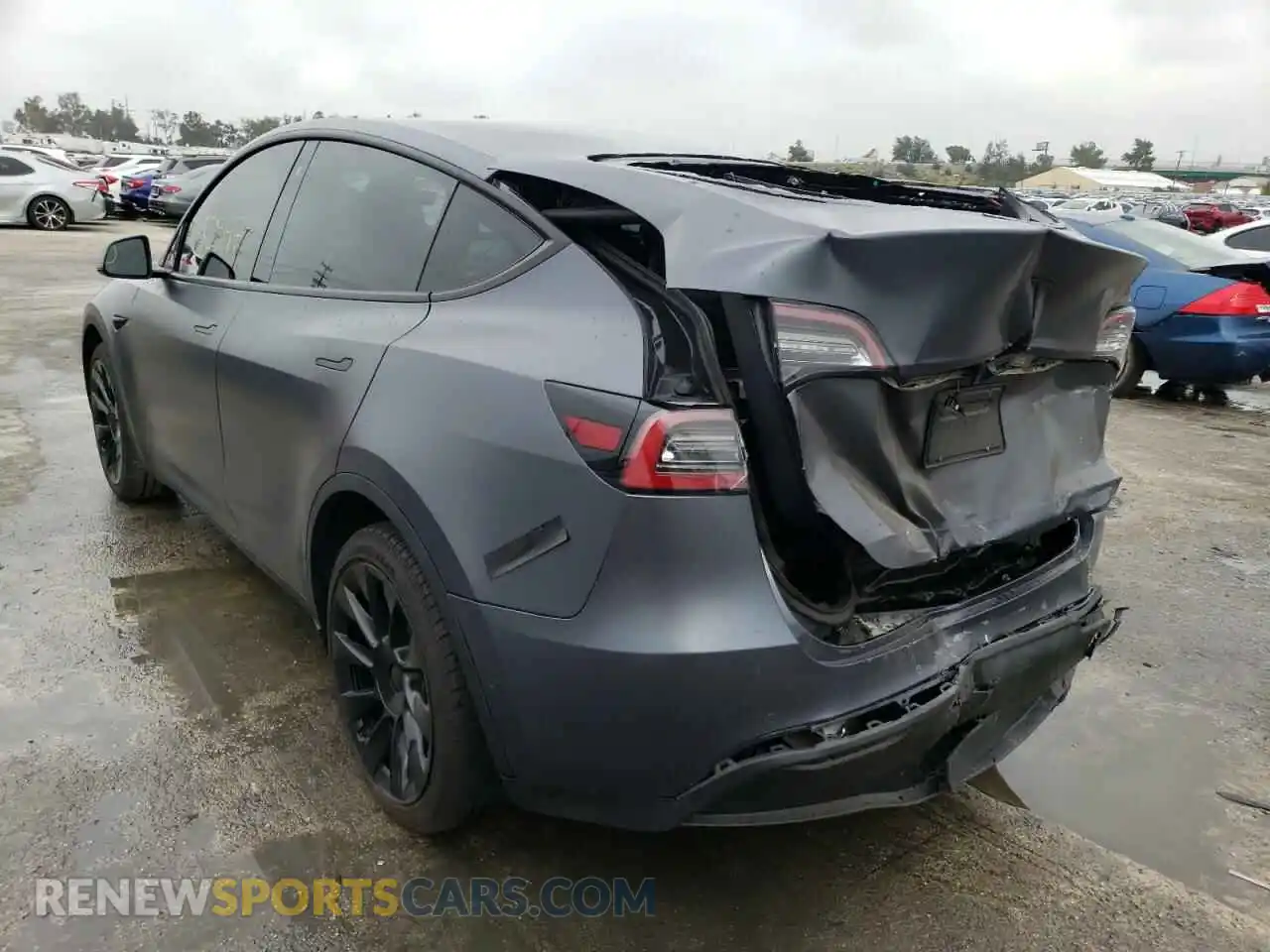 2 Photograph of a damaged car 5YJYGDEF6LF002473 TESLA MODEL Y 2020