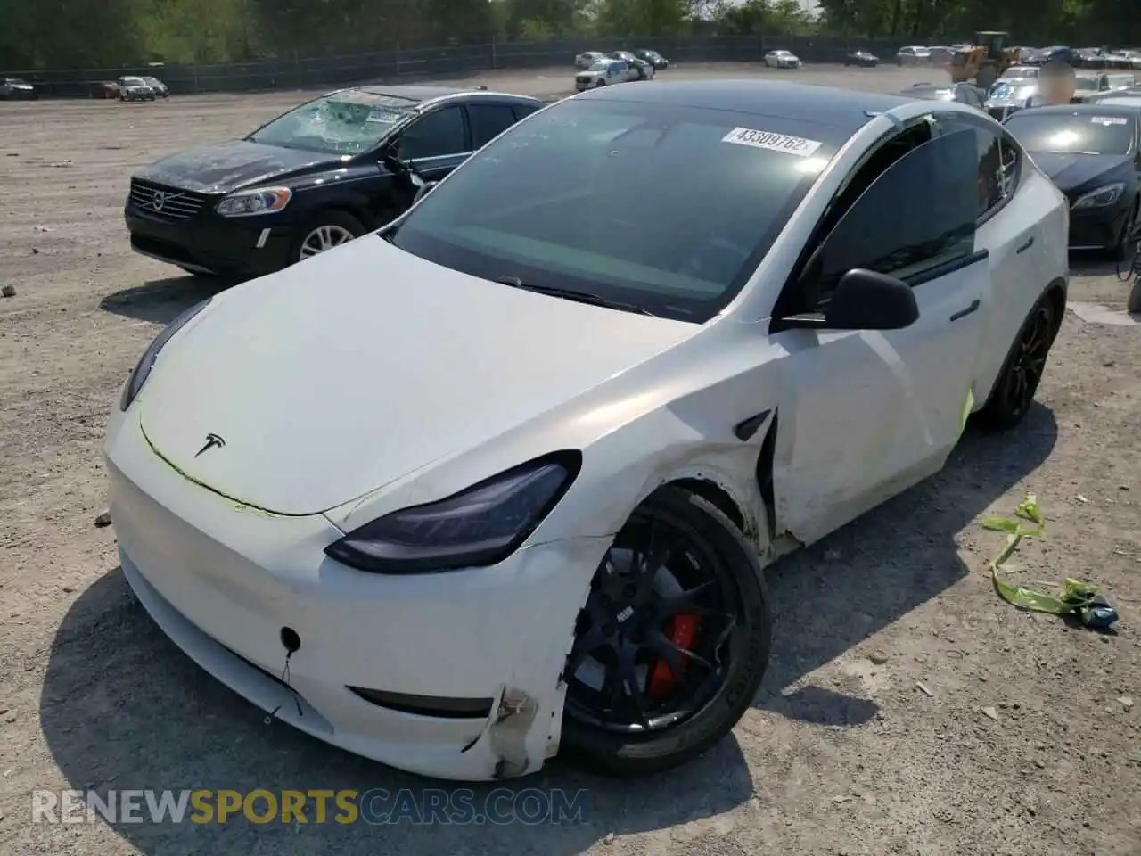 2 Photograph of a damaged car 5YJYGDEF6LF038499 TESLA MODEL Y 2020