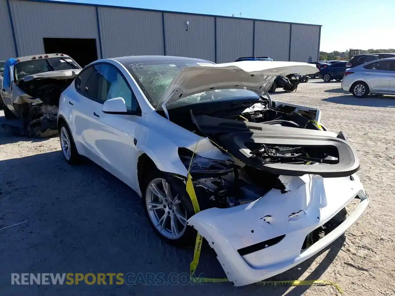 1 Photograph of a damaged car 5YJYGDEF7LF018892 TESLA MODEL Y 2020