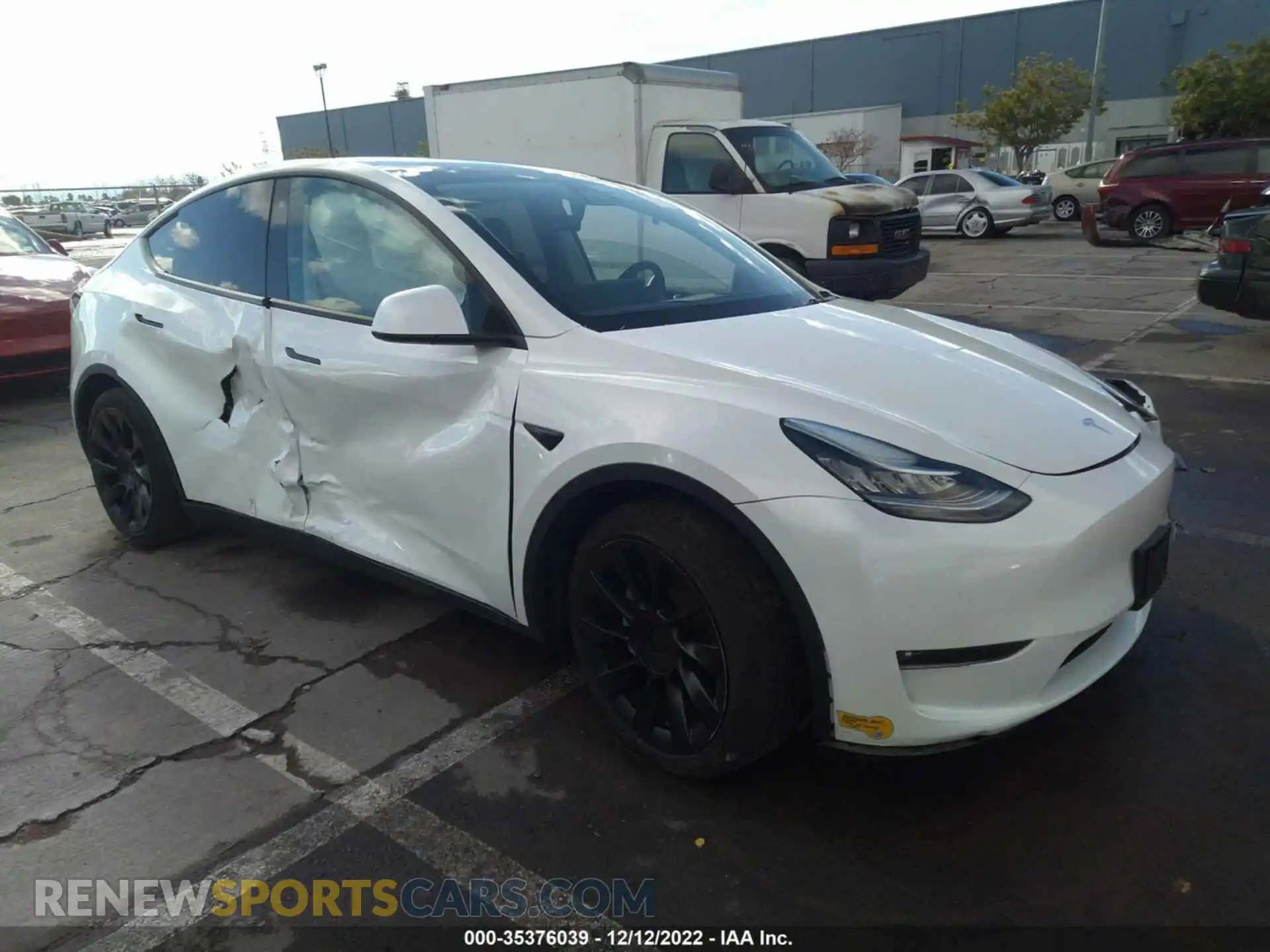 1 Photograph of a damaged car 5YJYGAEE0MF244344 TESLA MODEL Y 2021