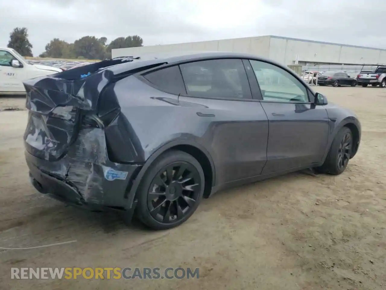 3 Photograph of a damaged car 5YJYGAEE1MF188768 TESLA MODEL Y 2021
