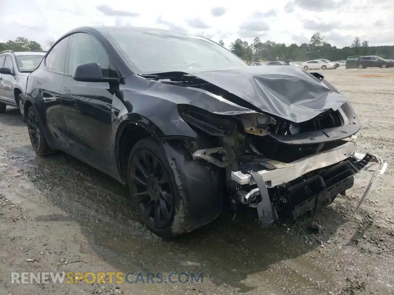 1 Photograph of a damaged car 5YJYGAEE1MF194084 TESLA MODEL Y 2021