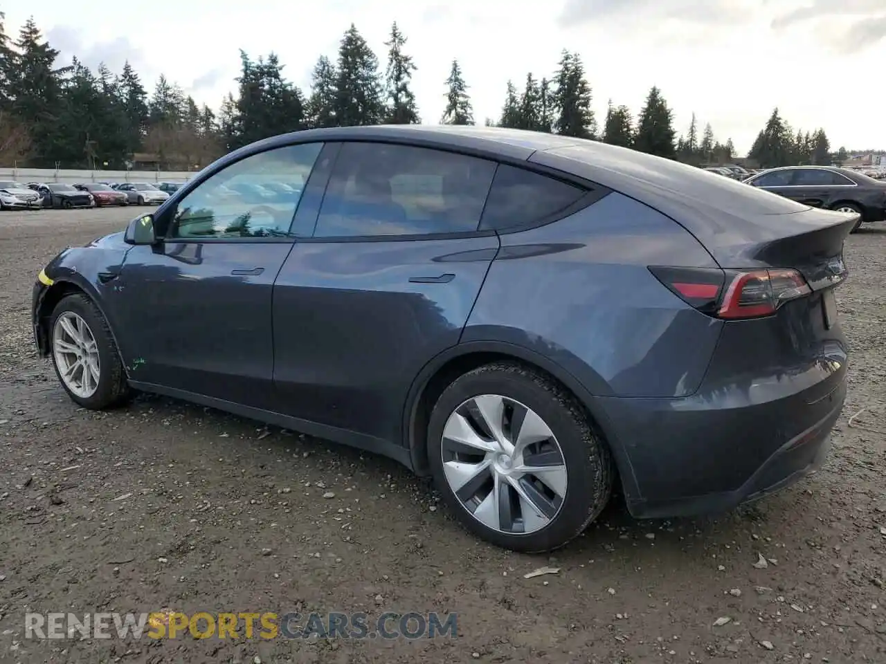 2 Photograph of a damaged car 5YJYGAEE2MF207957 TESLA MODEL Y 2021