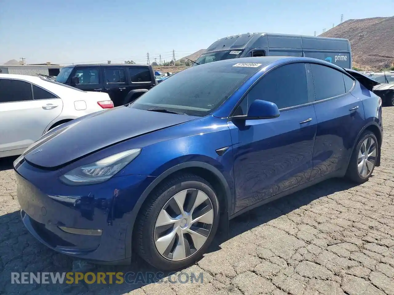 1 Photograph of a damaged car 5YJYGAEE2MF232082 TESLA MODEL Y 2021
