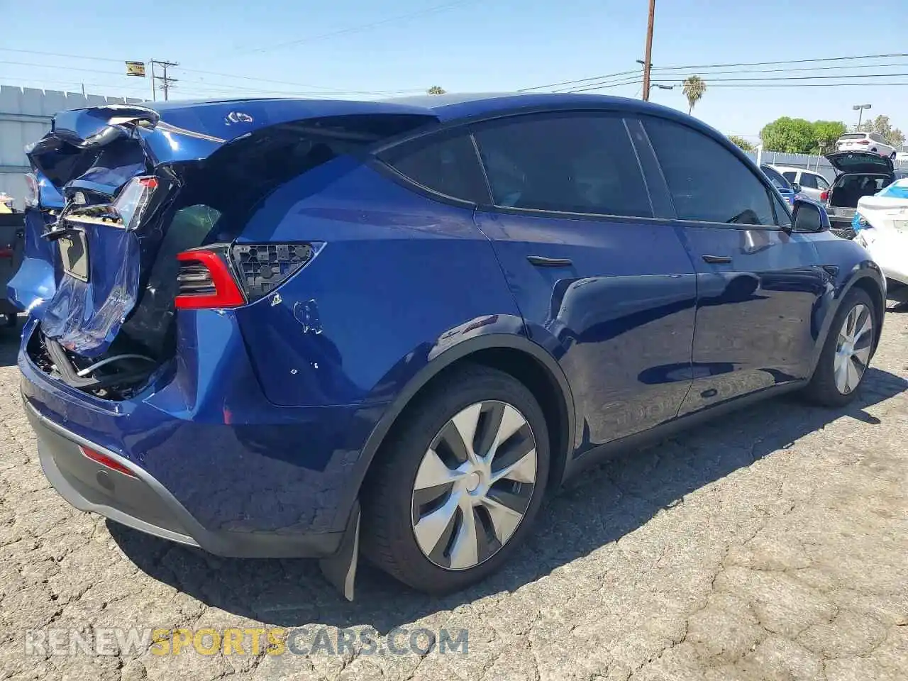 3 Photograph of a damaged car 5YJYGAEE2MF232082 TESLA MODEL Y 2021