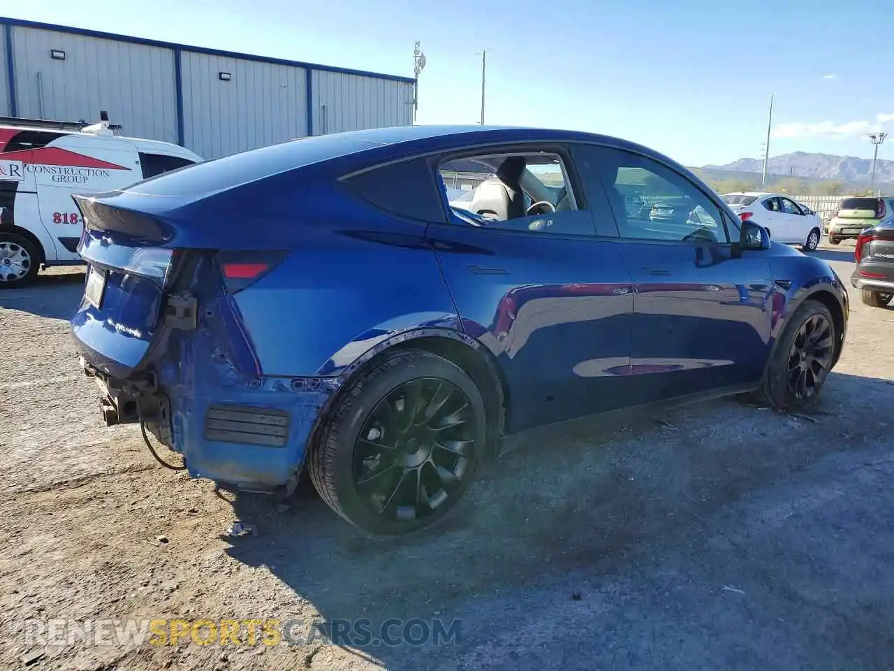 3 Photograph of a damaged car 5YJYGAEE3MF287303 TESLA MODEL Y 2021