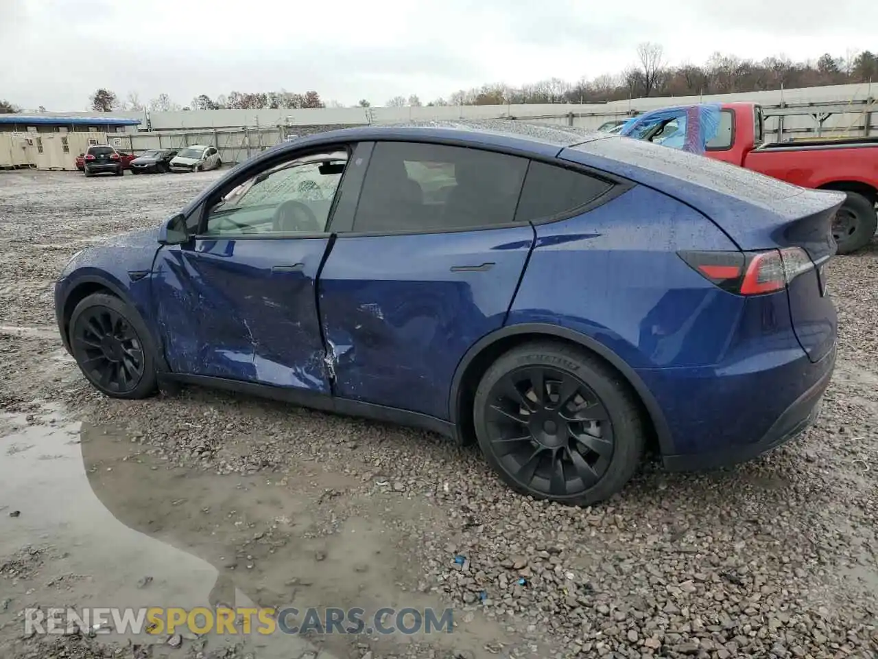 2 Photograph of a damaged car 5YJYGAEE4MF125857 TESLA MODEL Y 2021