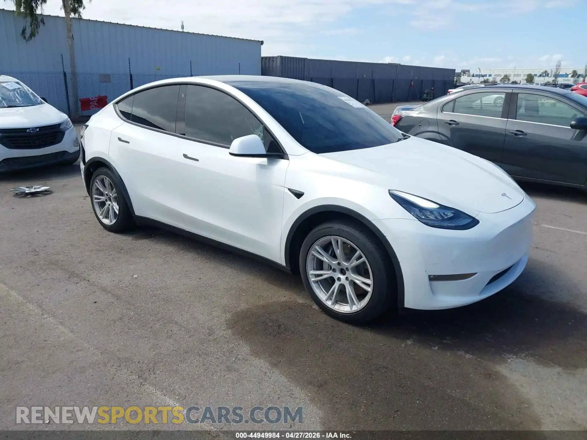 1 Photograph of a damaged car 5YJYGAEE4MF144831 TESLA MODEL Y 2021