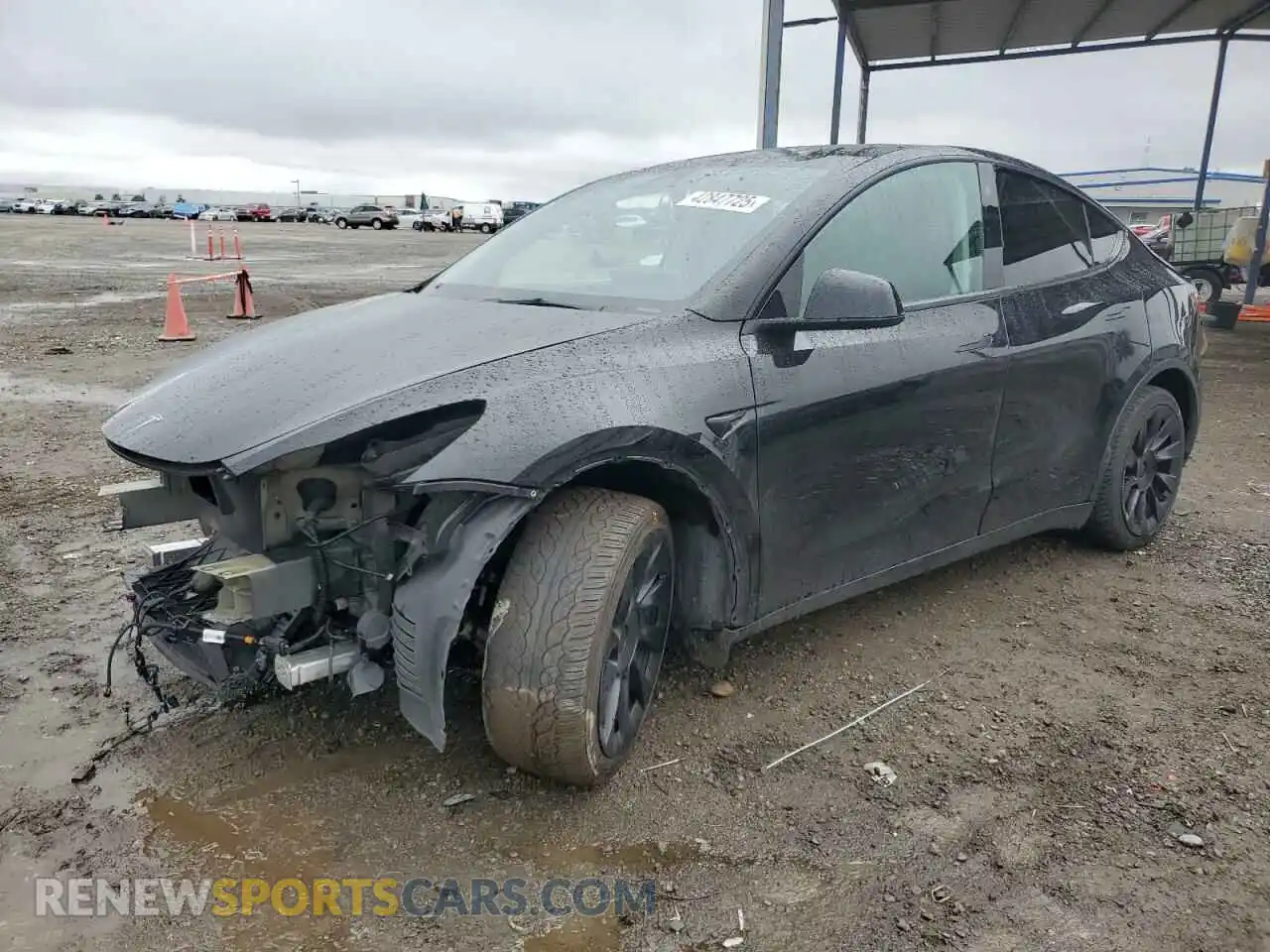 1 Photograph of a damaged car 5YJYGAEE4MF207314 TESLA MODEL Y 2021