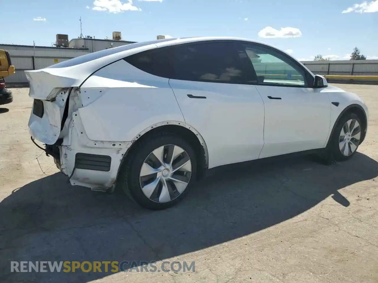 3 fotografías del automóvil dañado 5YJYGAEE4MF267156 TESLA MODEL Y 2021