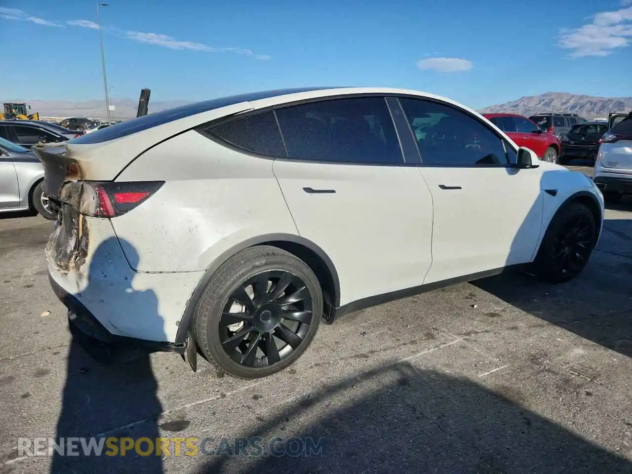 3 Photograph of a damaged car 5YJYGAEE5MF194475 TESLA MODEL Y 2021