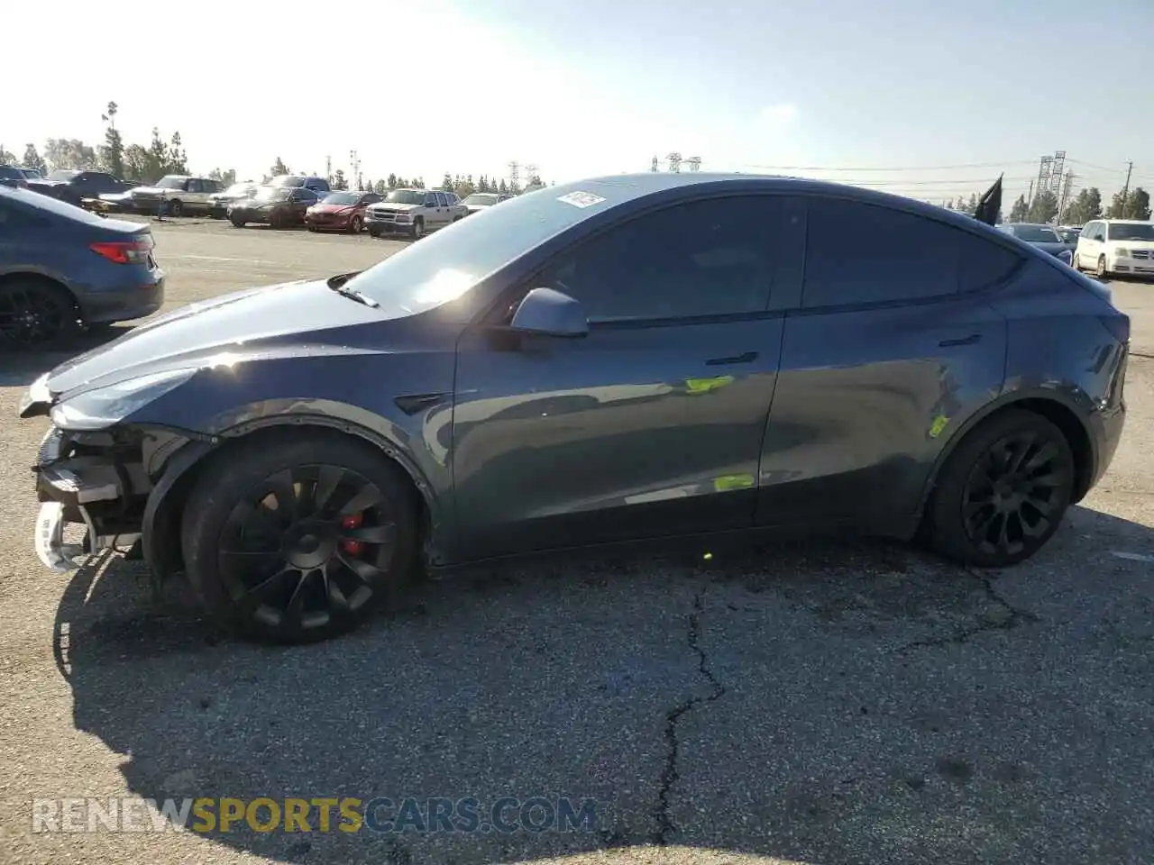 1 Photograph of a damaged car 5YJYGAEE6MF244347 TESLA MODEL Y 2021