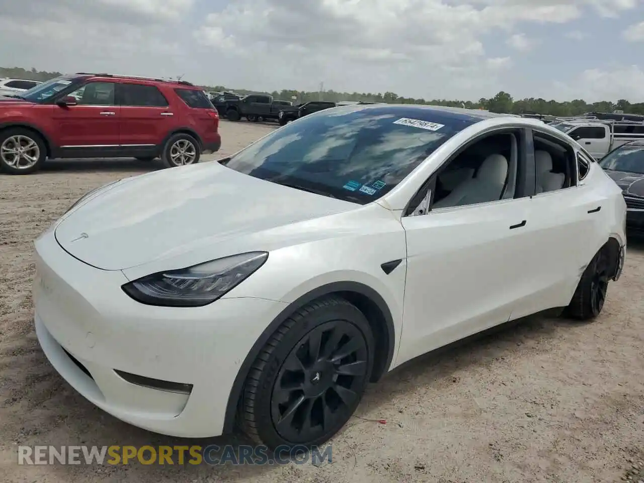 1 Photograph of a damaged car 5YJYGAEE7MF179542 TESLA MODEL Y 2021