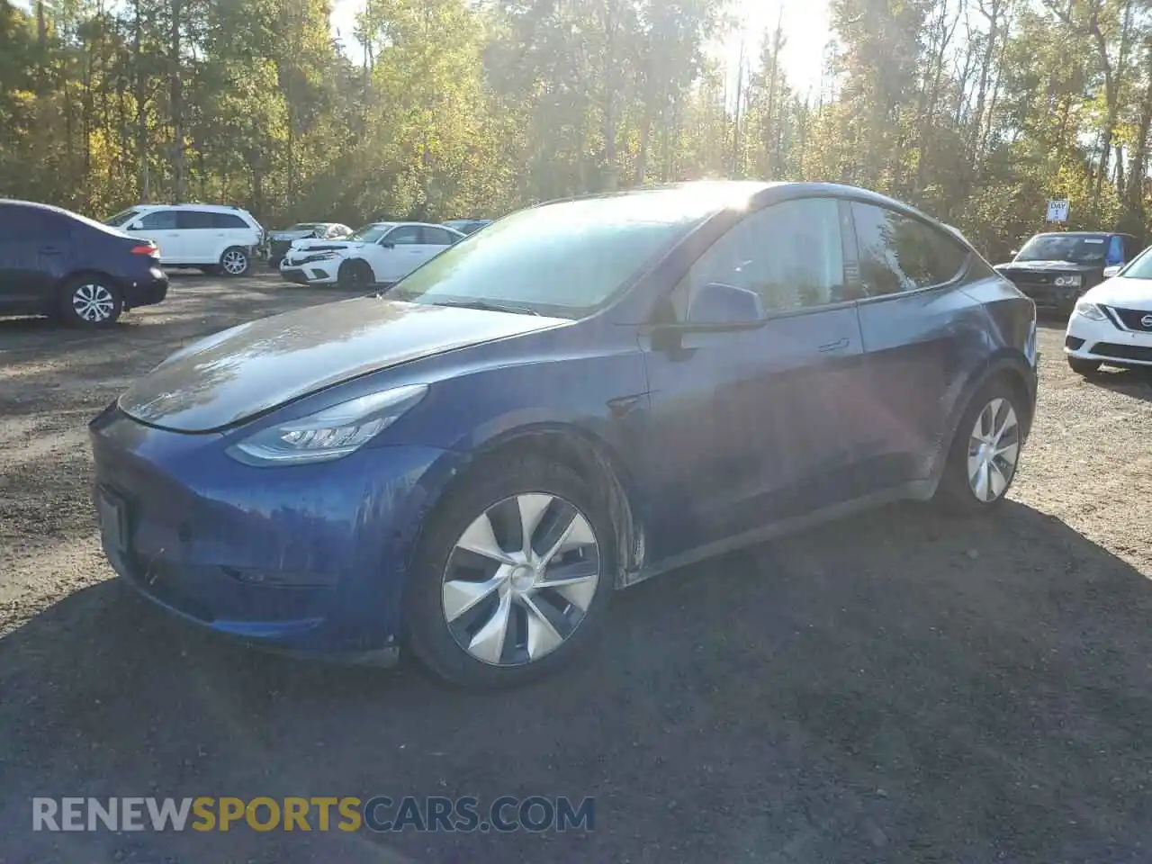 1 Photograph of a damaged car 5YJYGAEE9MF185312 TESLA MODEL Y 2021