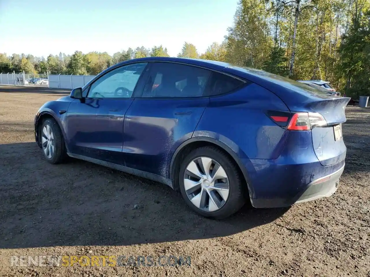 2 Photograph of a damaged car 5YJYGAEE9MF185312 TESLA MODEL Y 2021
