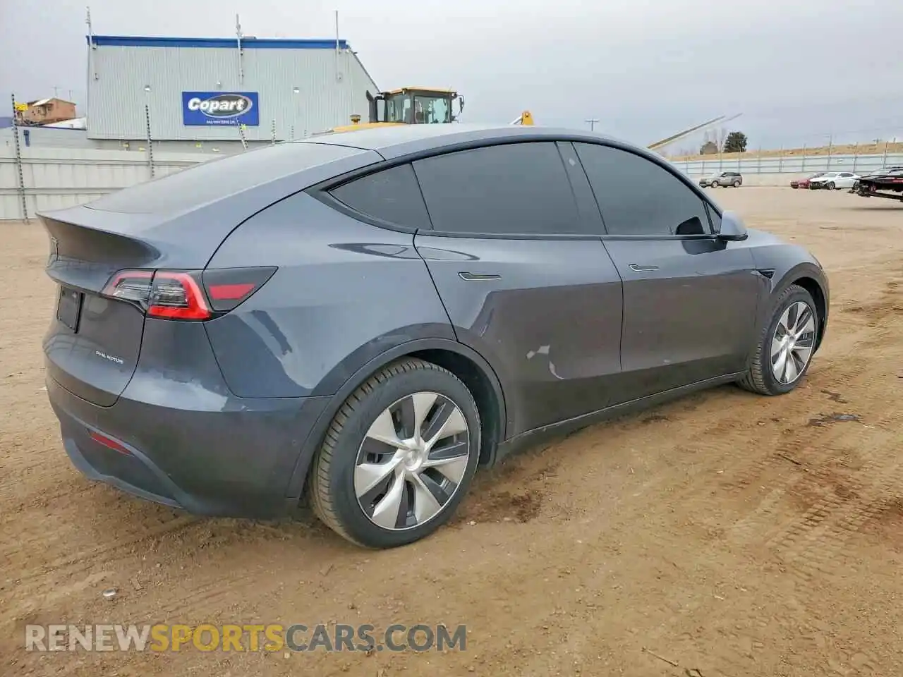 3 Photograph of a damaged car 5YJYGAEE9MF185536 TESLA MODEL Y 2021