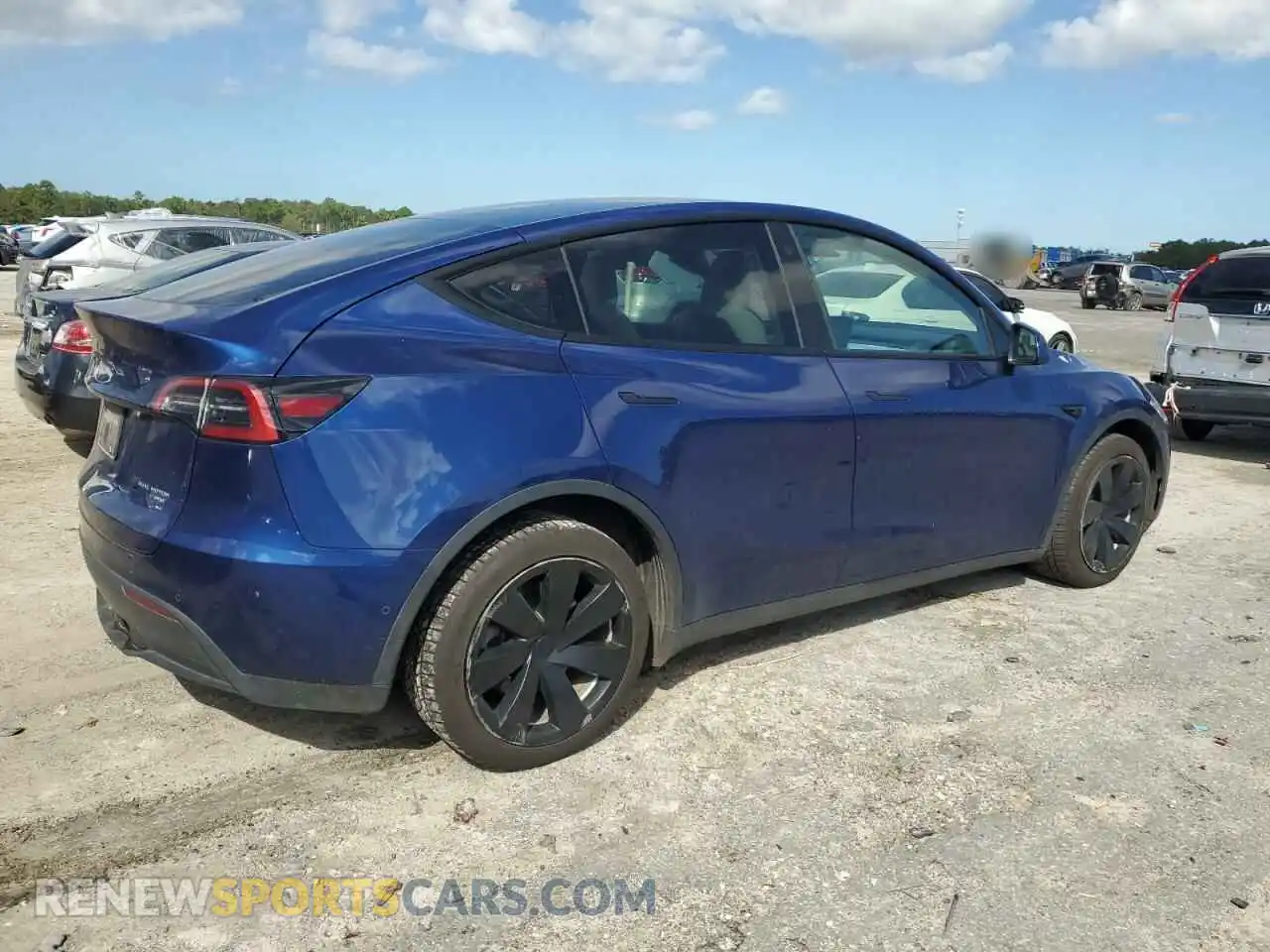 3 Photograph of a damaged car 5YJYGAEE9MF201220 TESLA MODEL Y 2021