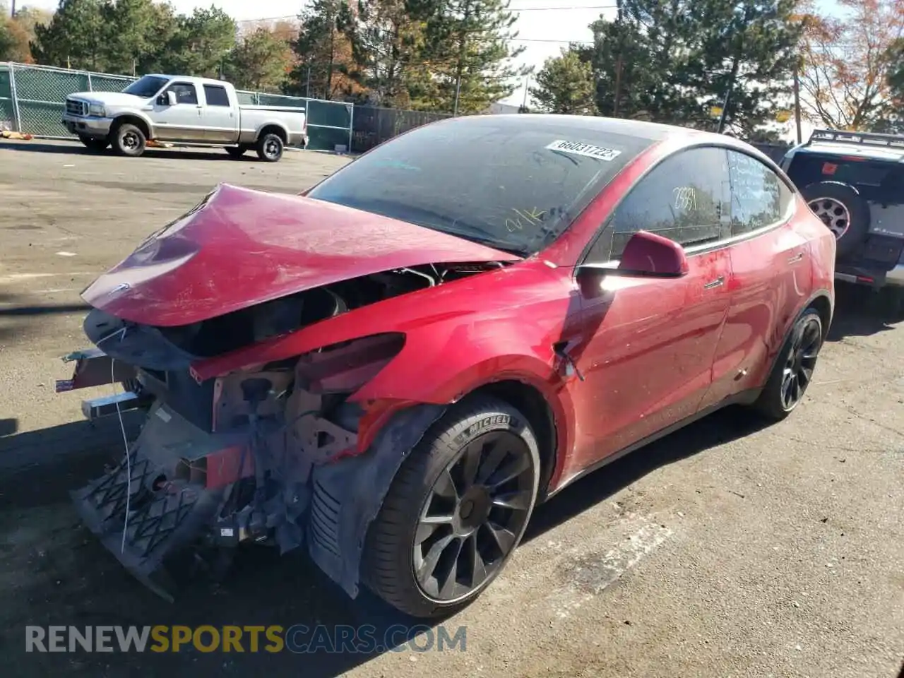 2 Photograph of a damaged car 5YJYGAEE9MF204196 TESLA MODEL Y 2021