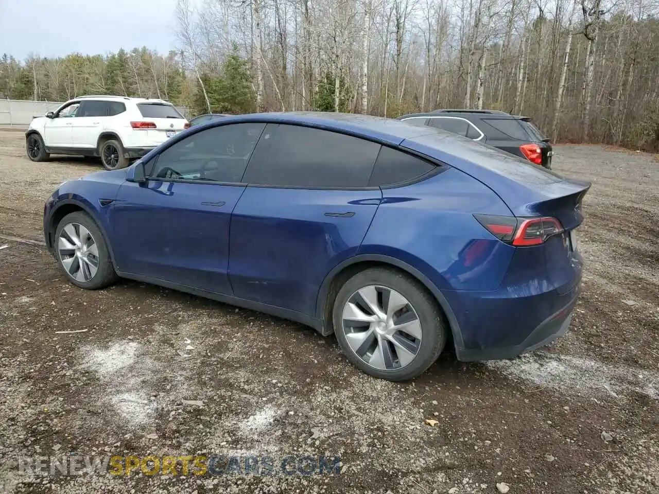 2 Photograph of a damaged car 5YJYGAEEXMF136863 TESLA MODEL Y 2021