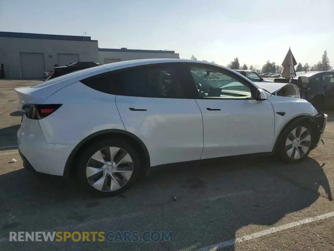 3 Photograph of a damaged car 5YJYGAEEXMF151489 TESLA MODEL Y 2021
