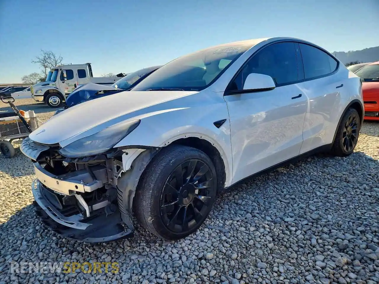 1 Photograph of a damaged car 5YJYGAEEXMF157566 TESLA MODEL Y 2021