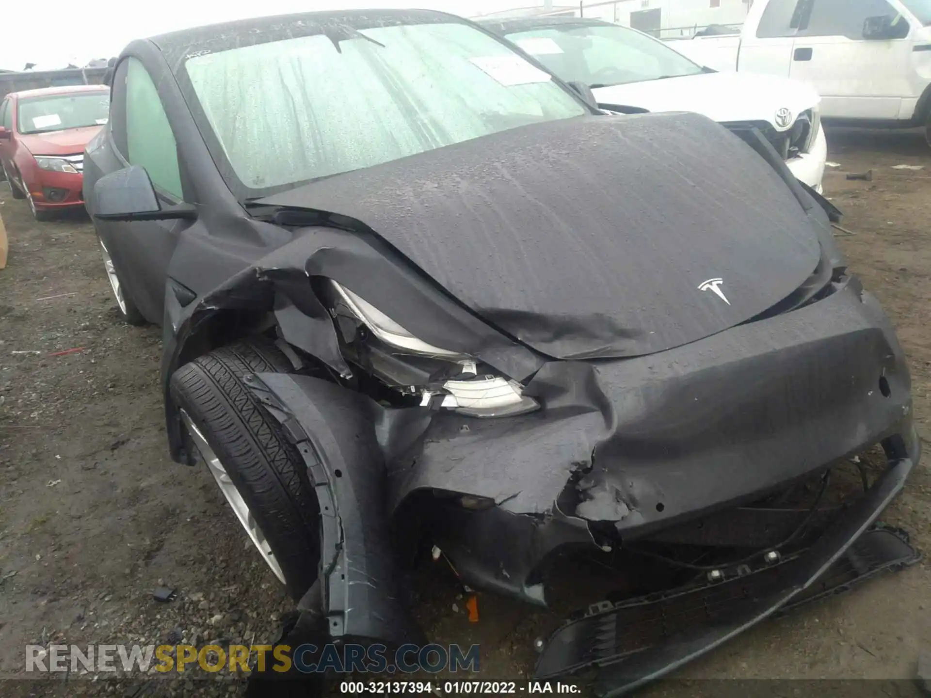 1 Photograph of a damaged car 5YJYGAEEXMF159995 TESLA MODEL Y 2021