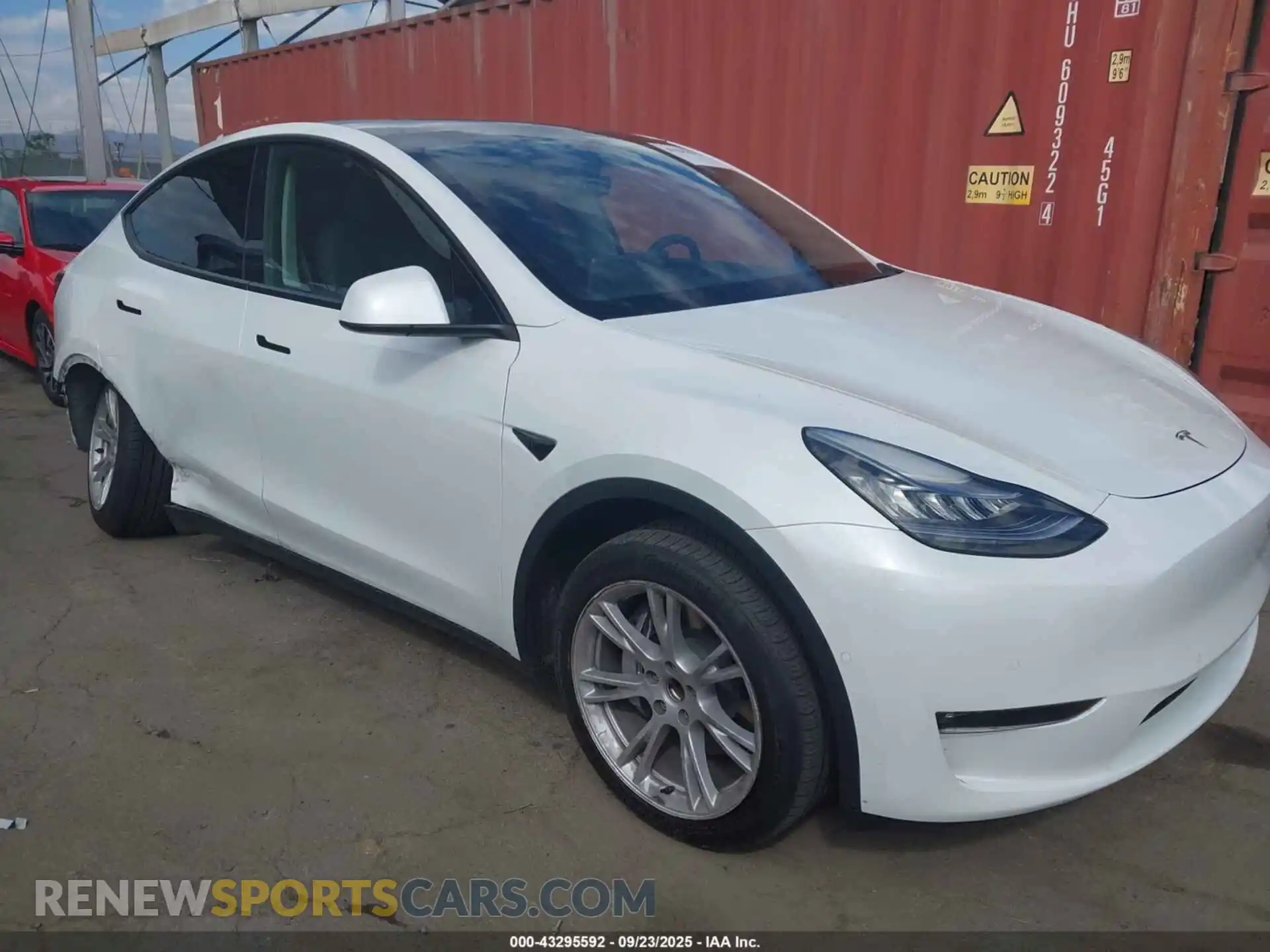 1 fotografías del automóvil dañado 5YJYGDED0MF133544 TESLA MODEL Y 2021