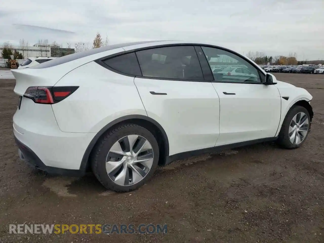 3 Photograph of a damaged car 5YJYGDED3MF119332 TESLA MODEL Y 2021