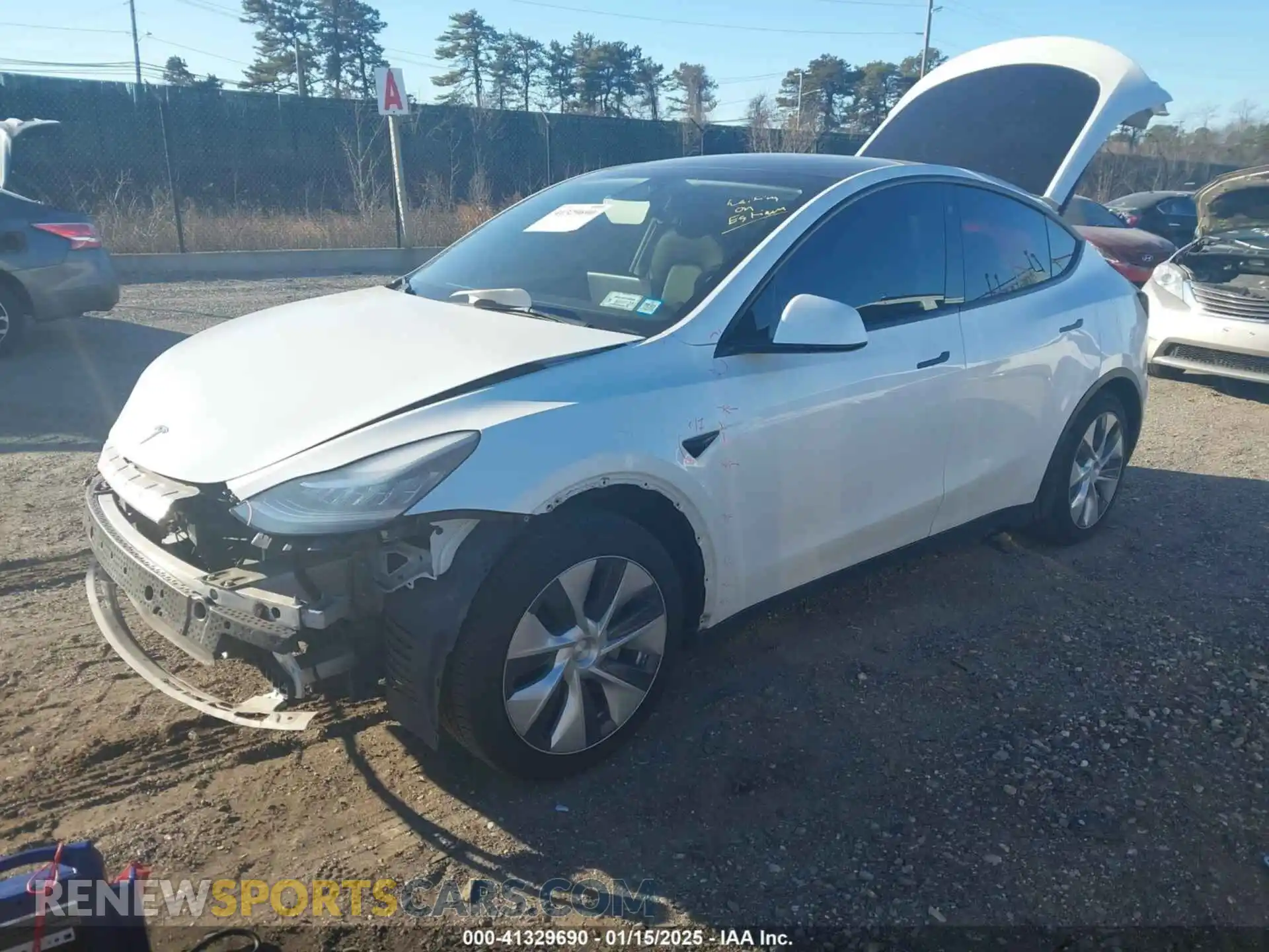 2 Photograph of a damaged car 5YJYGDED4MF109554 TESLA MODEL Y 2021