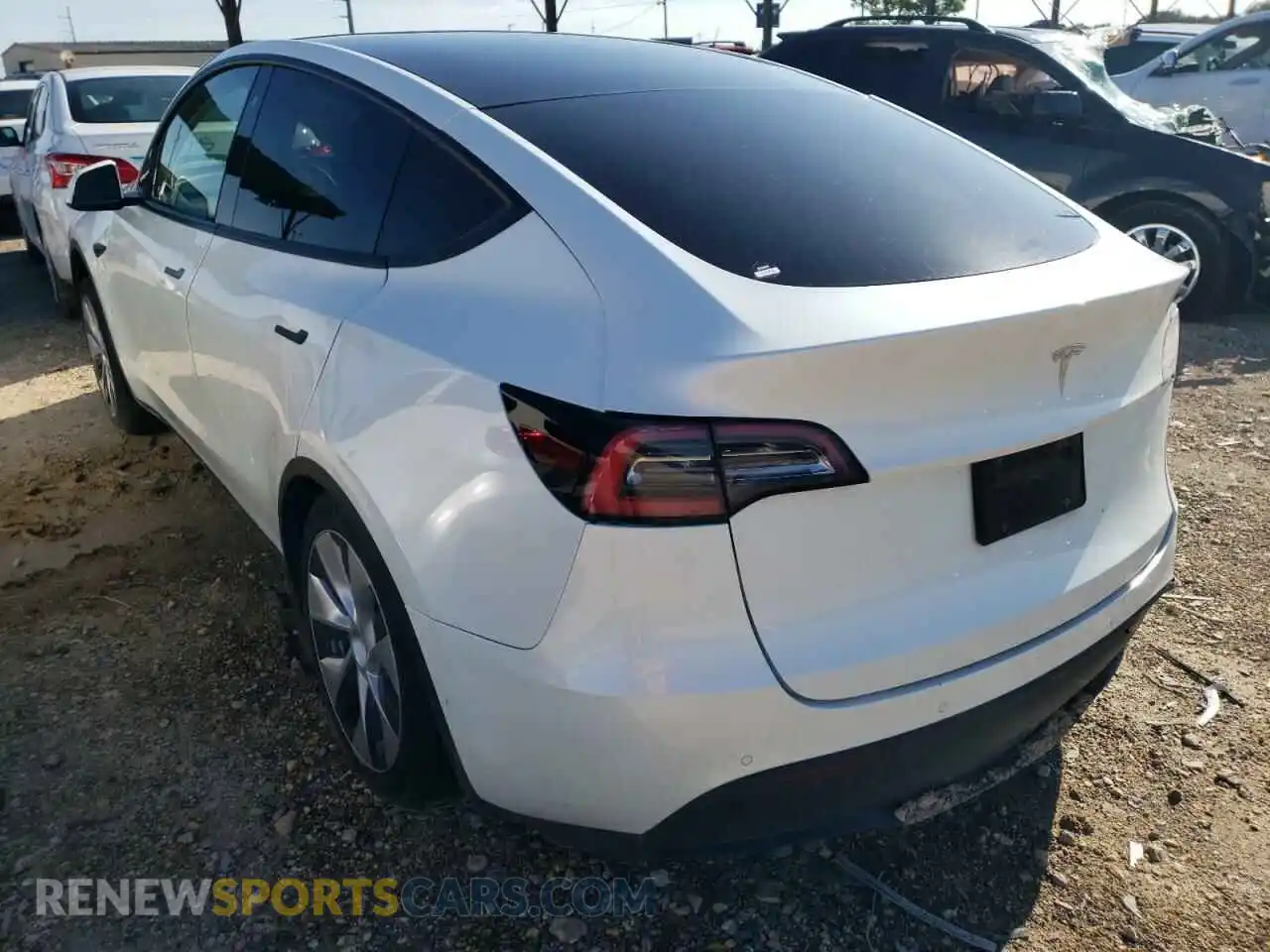 3 Photograph of a damaged car 5YJYGDED5MF106999 TESLA MODEL Y 2021