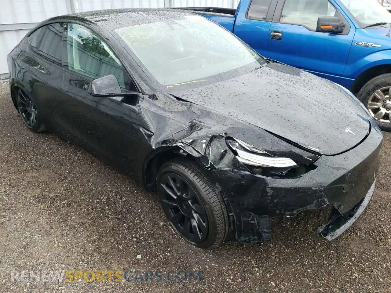 1 Photograph of a damaged car 5YJYGDED5MF126167 TESLA MODEL Y 2021