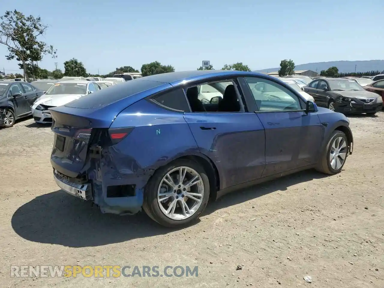 3 Photograph of a damaged car 5YJYGDED6MF109362 TESLA MODEL Y 2021
