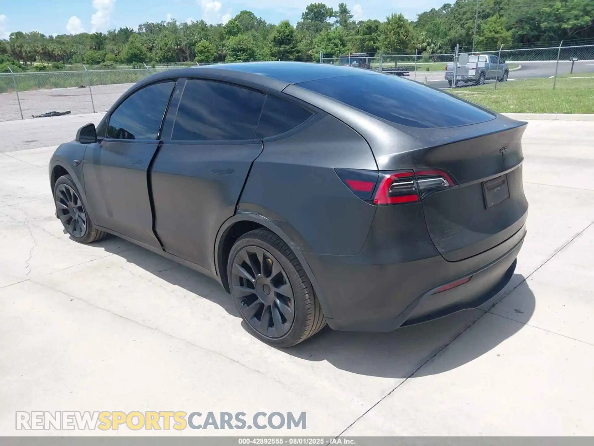 3 Фотография поврежденного автомобиля 5YJYGDED7MF103893 TESLA MODEL Y 2021