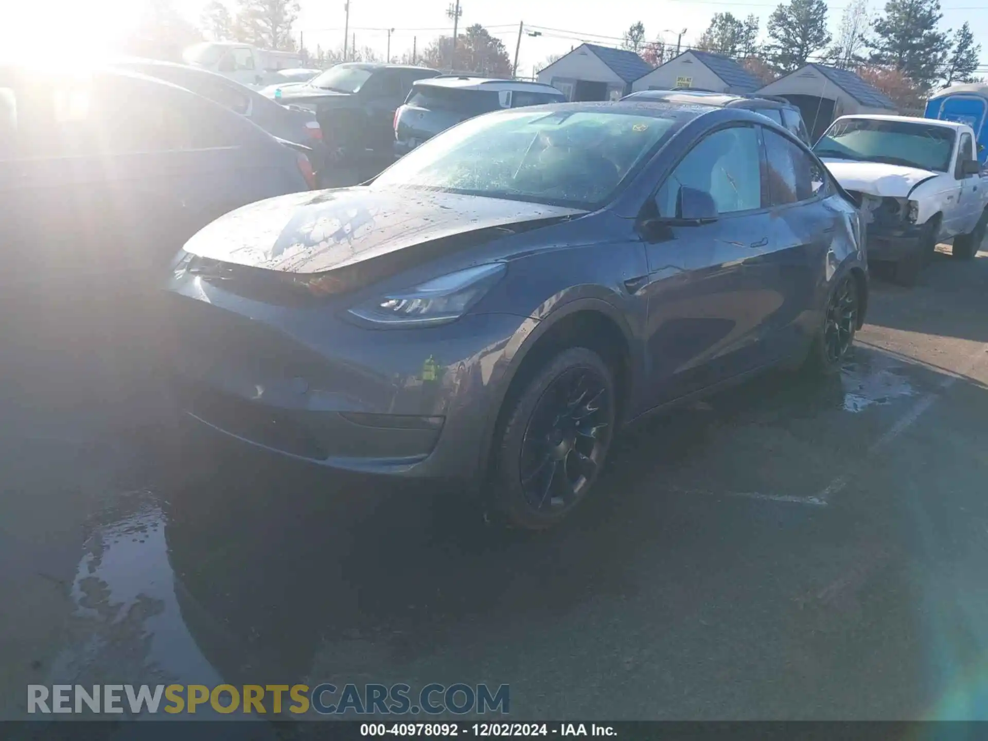 2 Photograph of a damaged car 5YJYGDED7MF163138 TESLA MODEL Y 2021