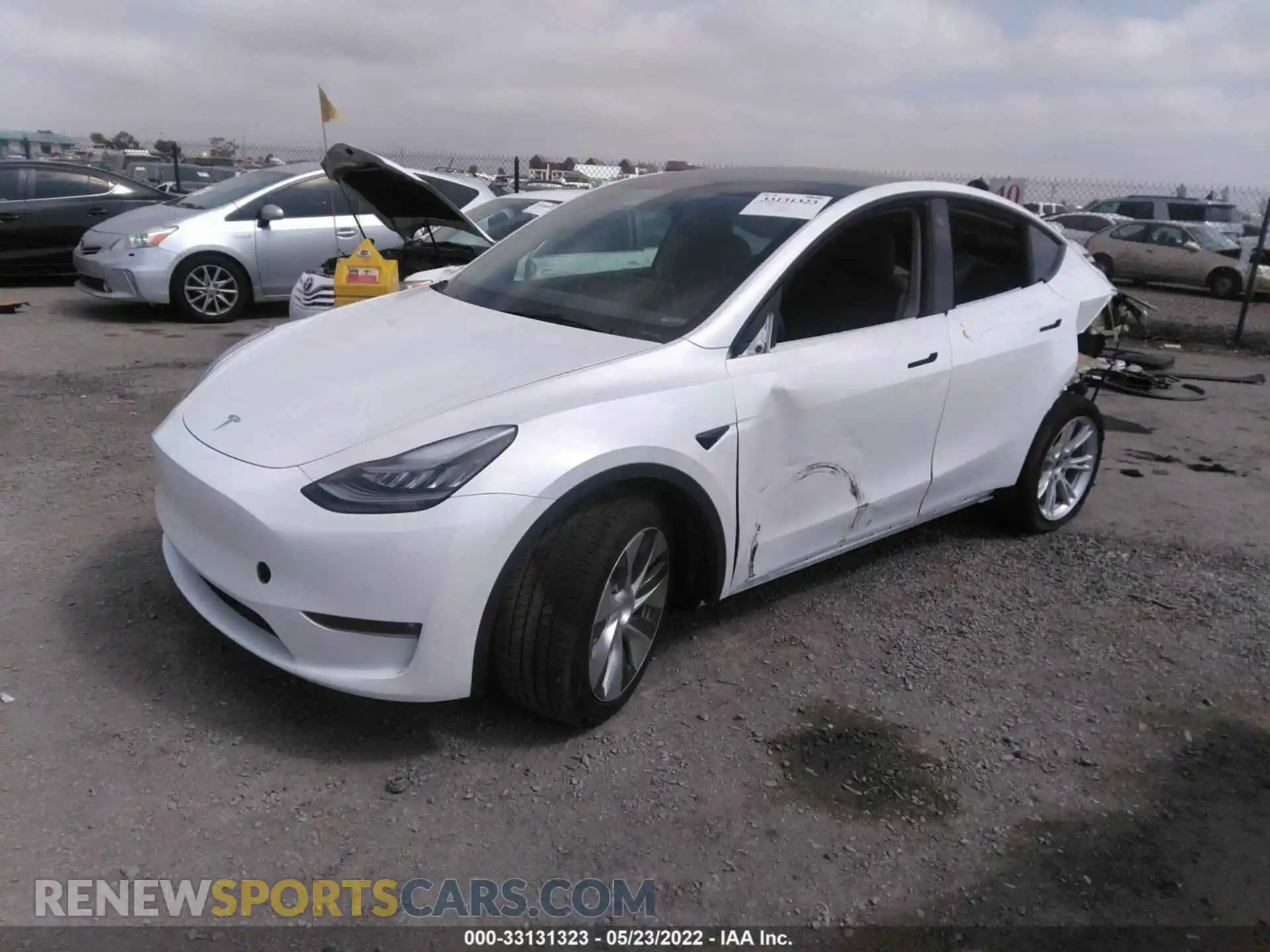 2 Photograph of a damaged car 5YJYGDED8MF107337 TESLA MODEL Y 2021