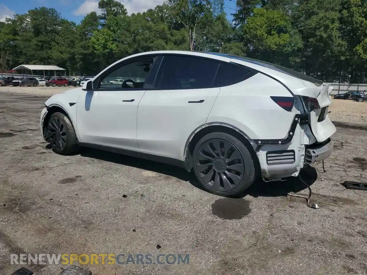 2 Photograph of a damaged car 5YJYGDED8MF112974 TESLA MODEL Y 2021