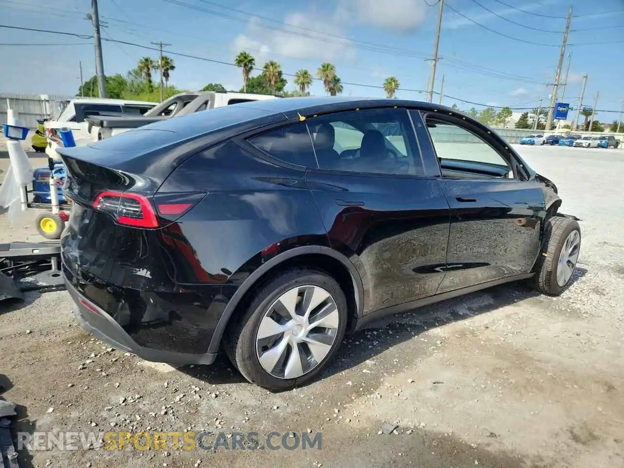 3 Photograph of a damaged car 5YJYGDED9MF103152 TESLA MODEL Y 2021
