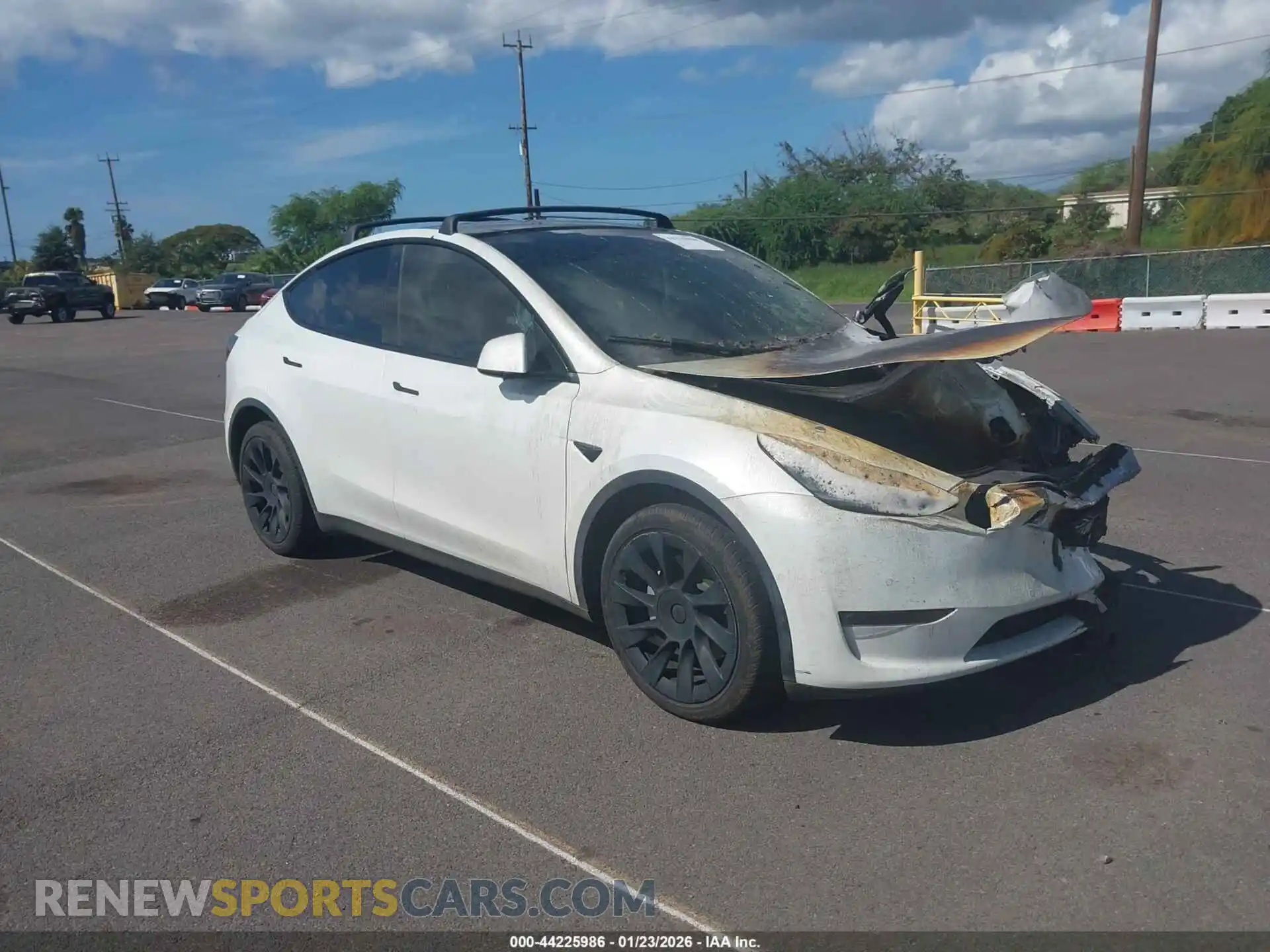 1 Photograph of a damaged car 5YJYGDEDXMF103483 TESLA MODEL Y 2021