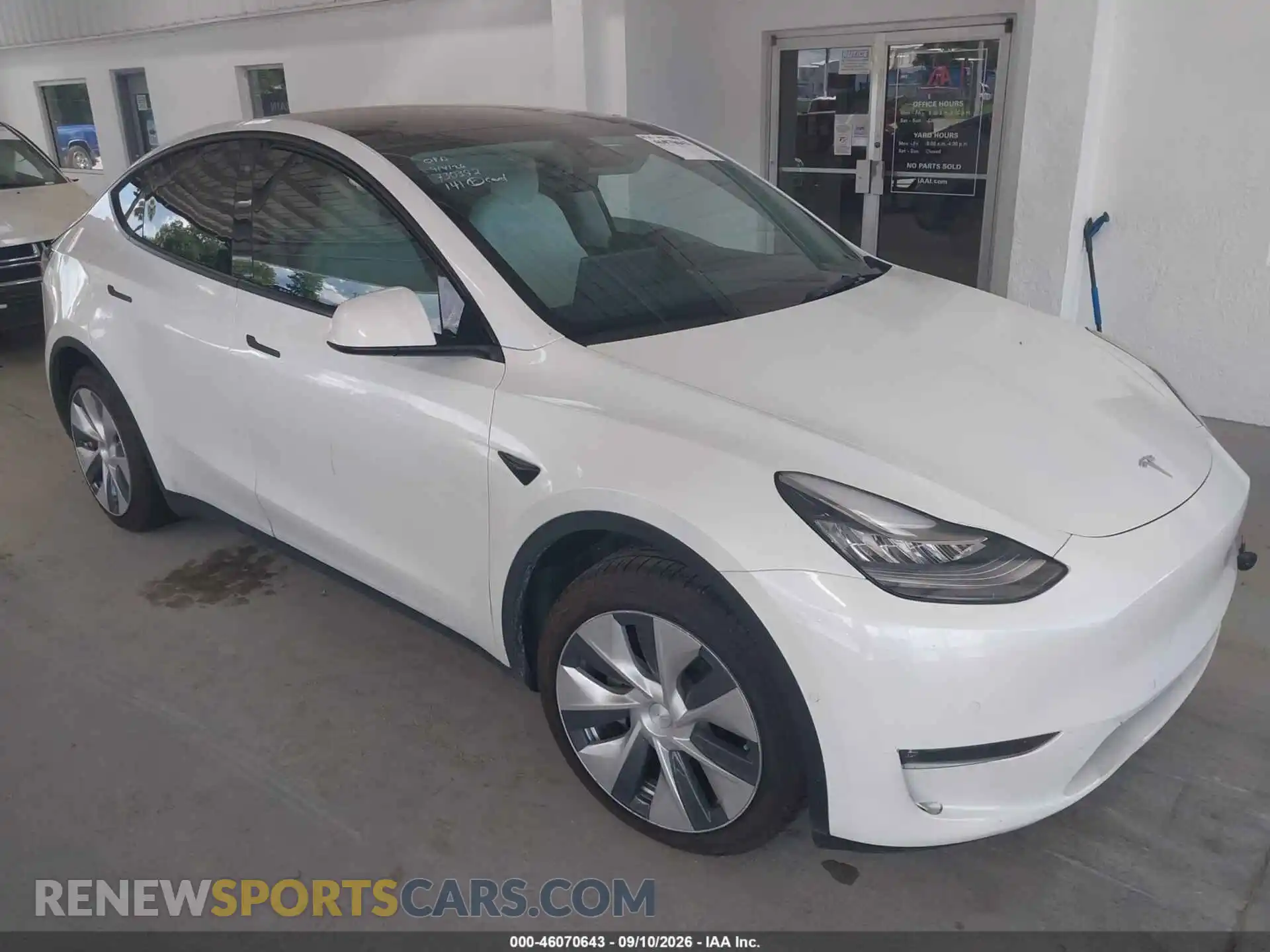 1 Фотография поврежденного автомобиля 5YJYGDEDXMF109168 TESLA MODEL Y 2021