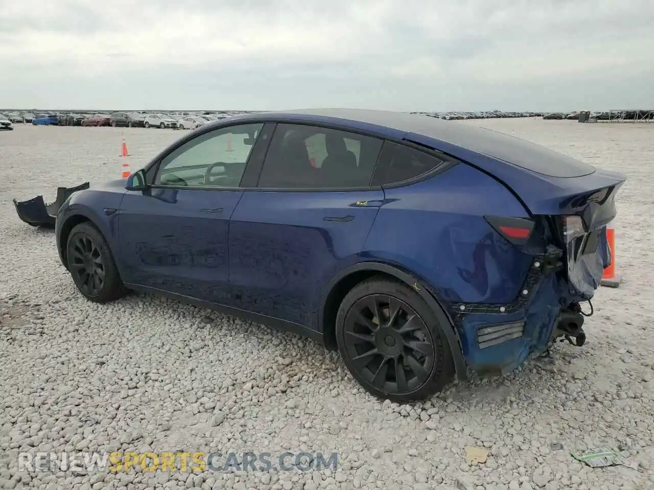 2 Фотография поврежденного автомобиля 5YJYGDEDXMF112751 TESLA MODEL Y 2021